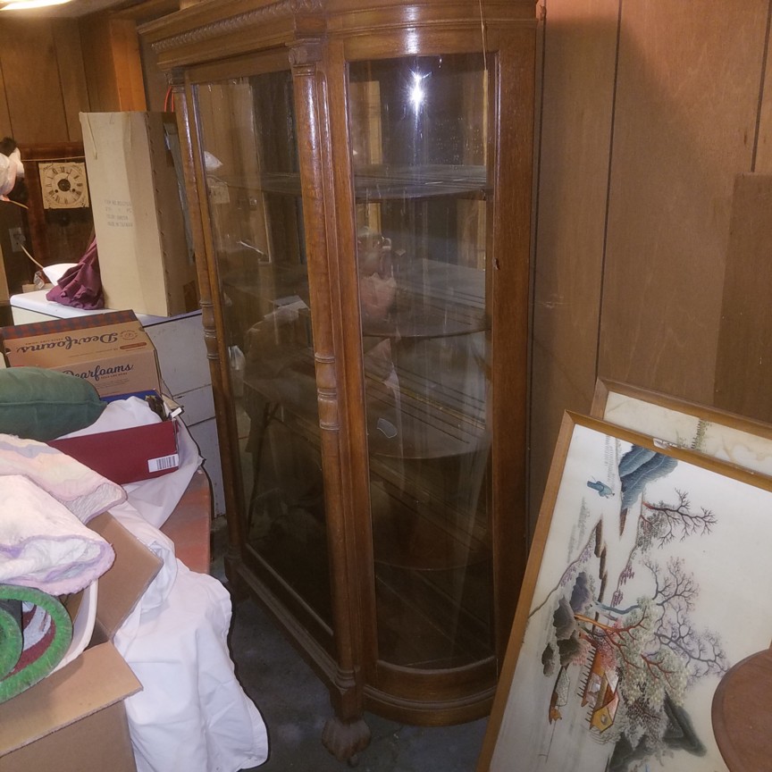 Auction Photo