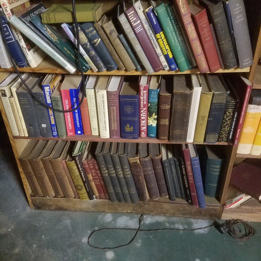 Auction Photo