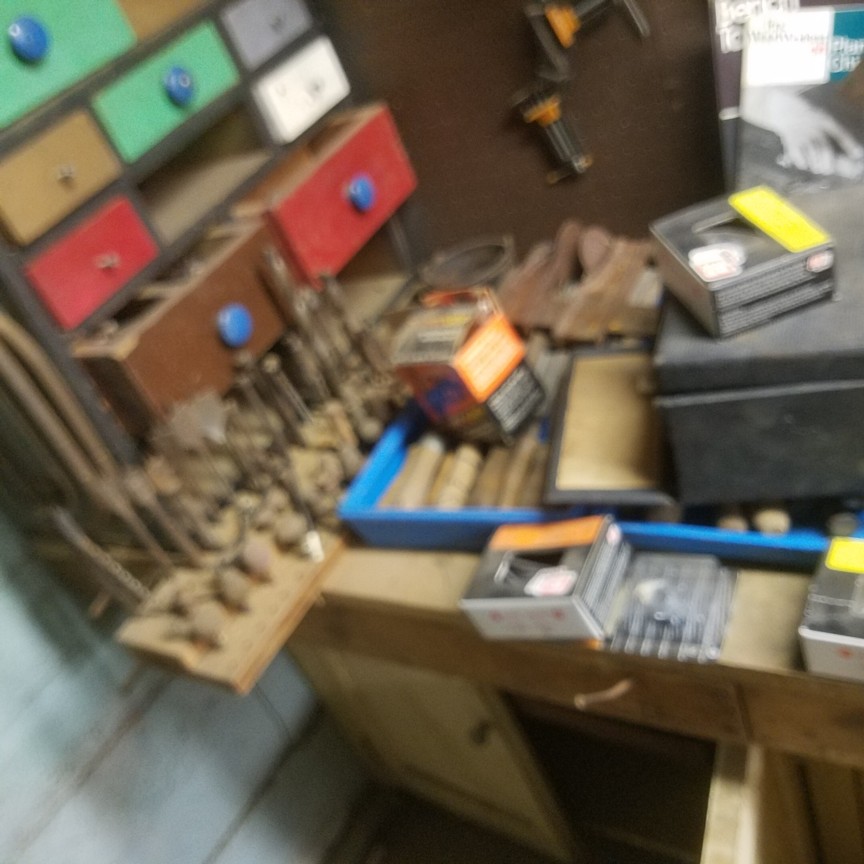 Auction Photo