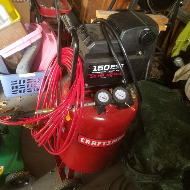 Auction Photo