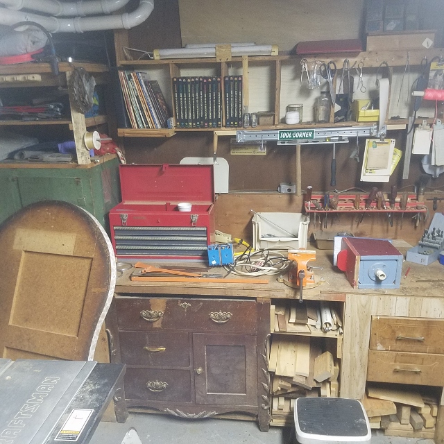 Auction Photo