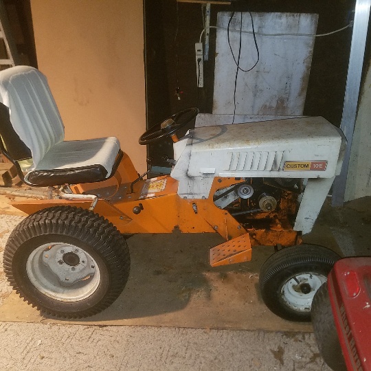 Auction Photo