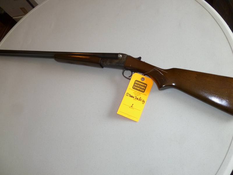 Auction Photo