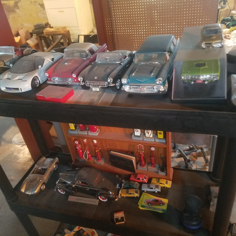 Auction Photo