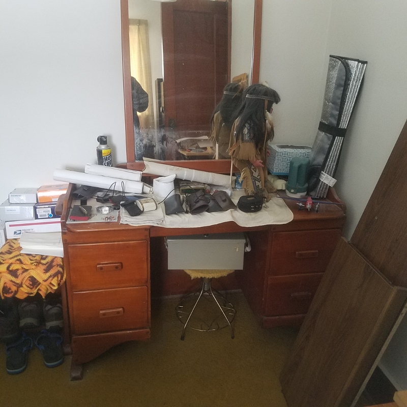 Auction Photo