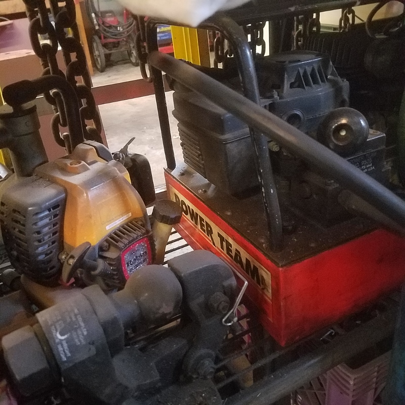 Auction Photo