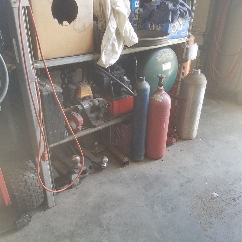 Auction Photo
