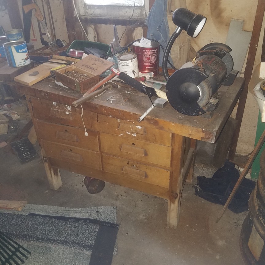 Auction Photo