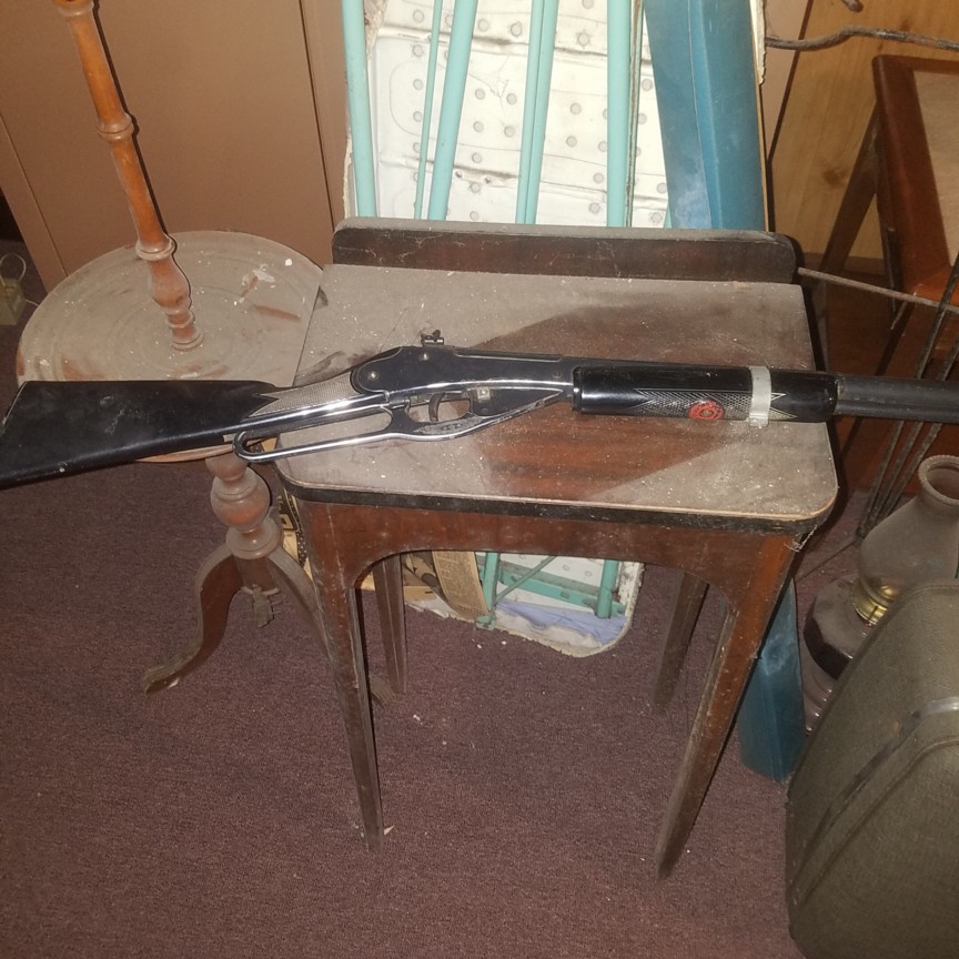 Auction Photo