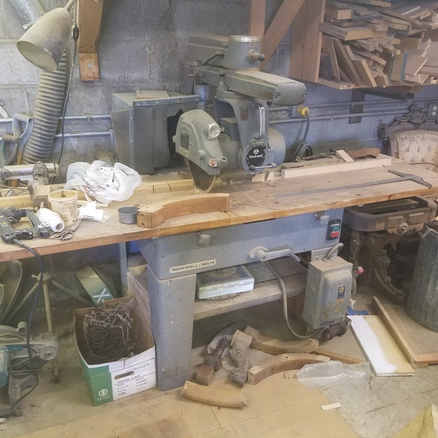 Auction Photo