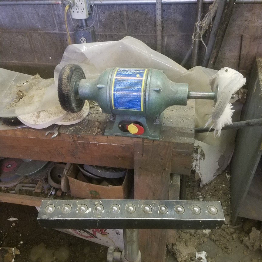 Auction Photo