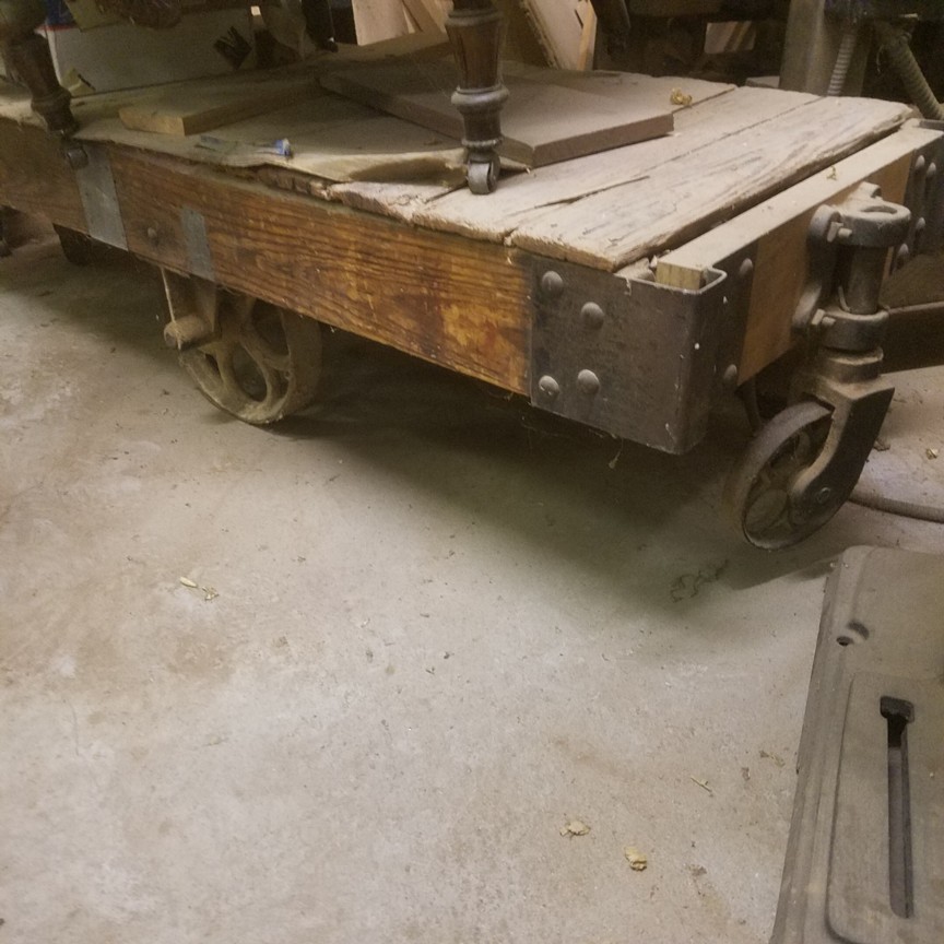 Auction Photo