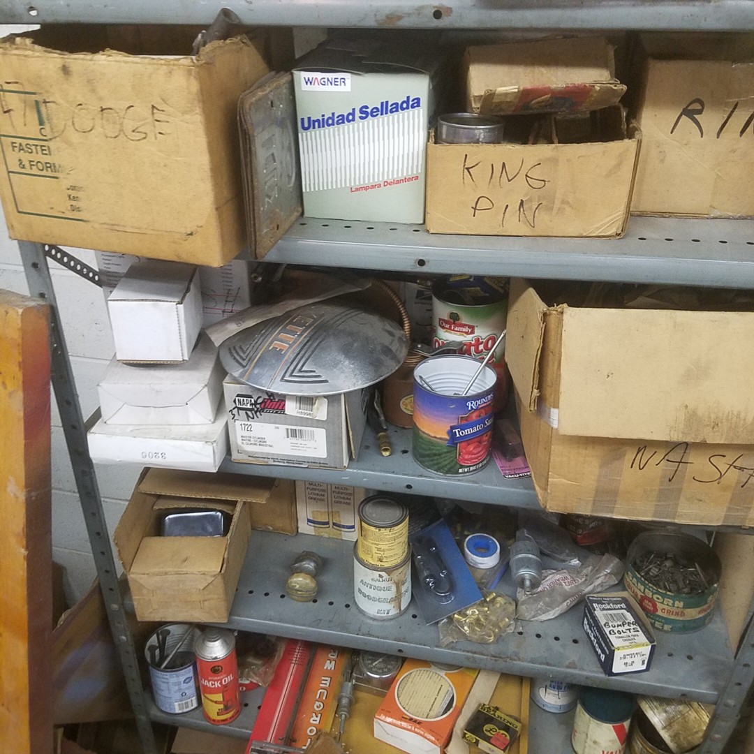 Auction Photo