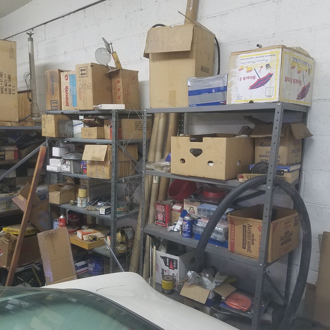 Auction Photo