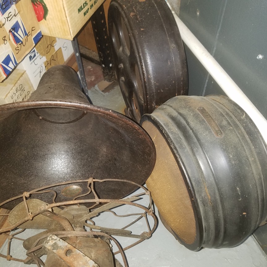 Auction Photo