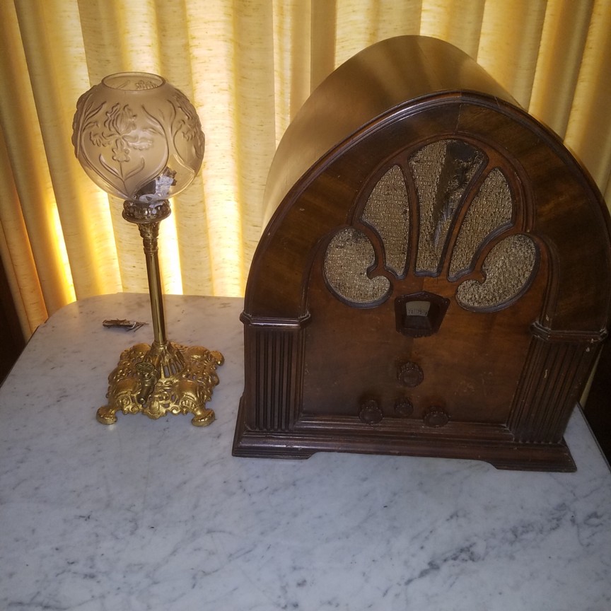 Auction Photo