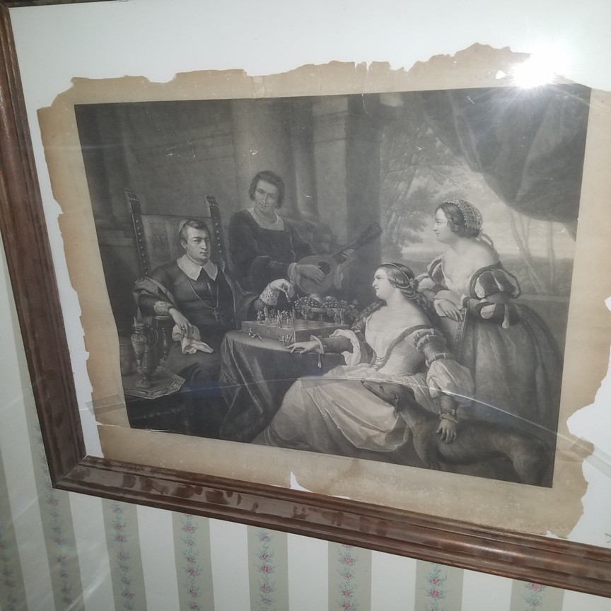 Auction Photo
