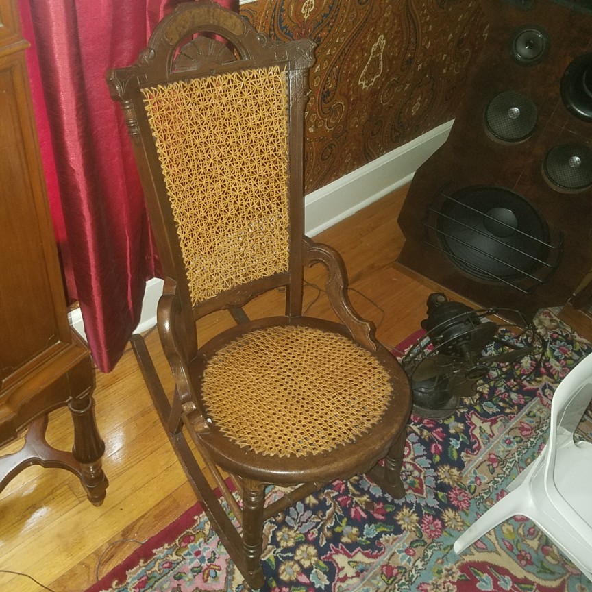 Auction Photo