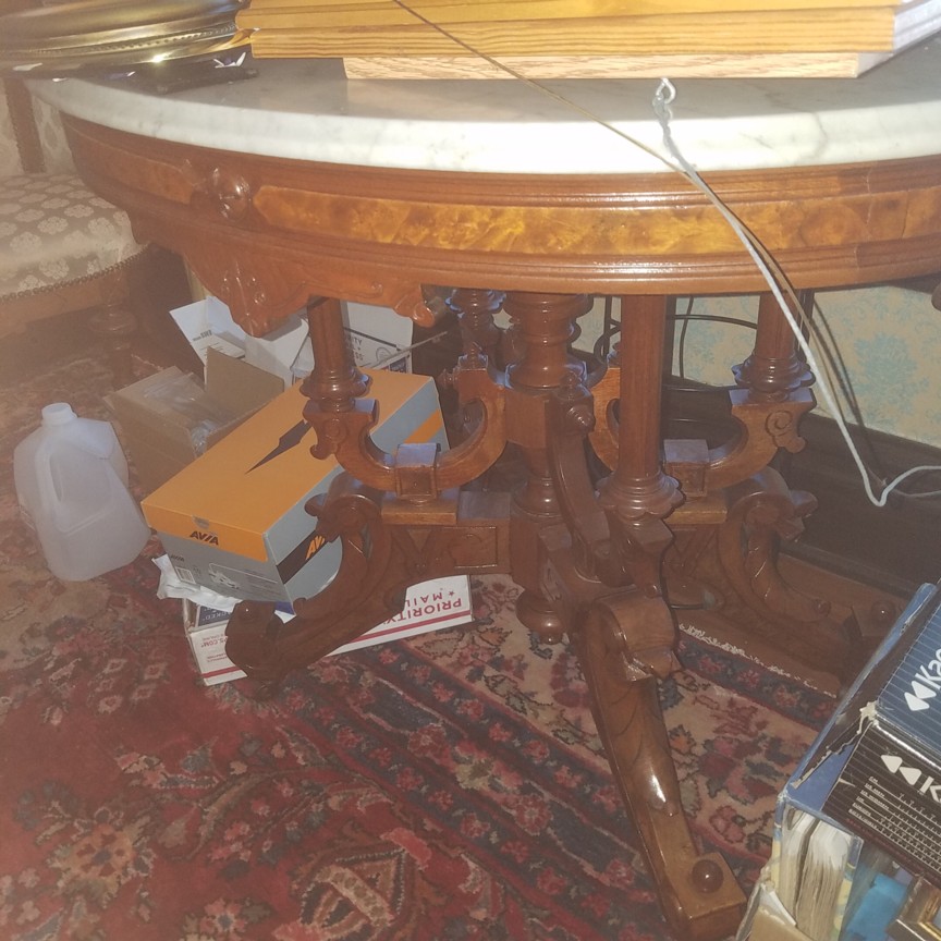 Auction Photo