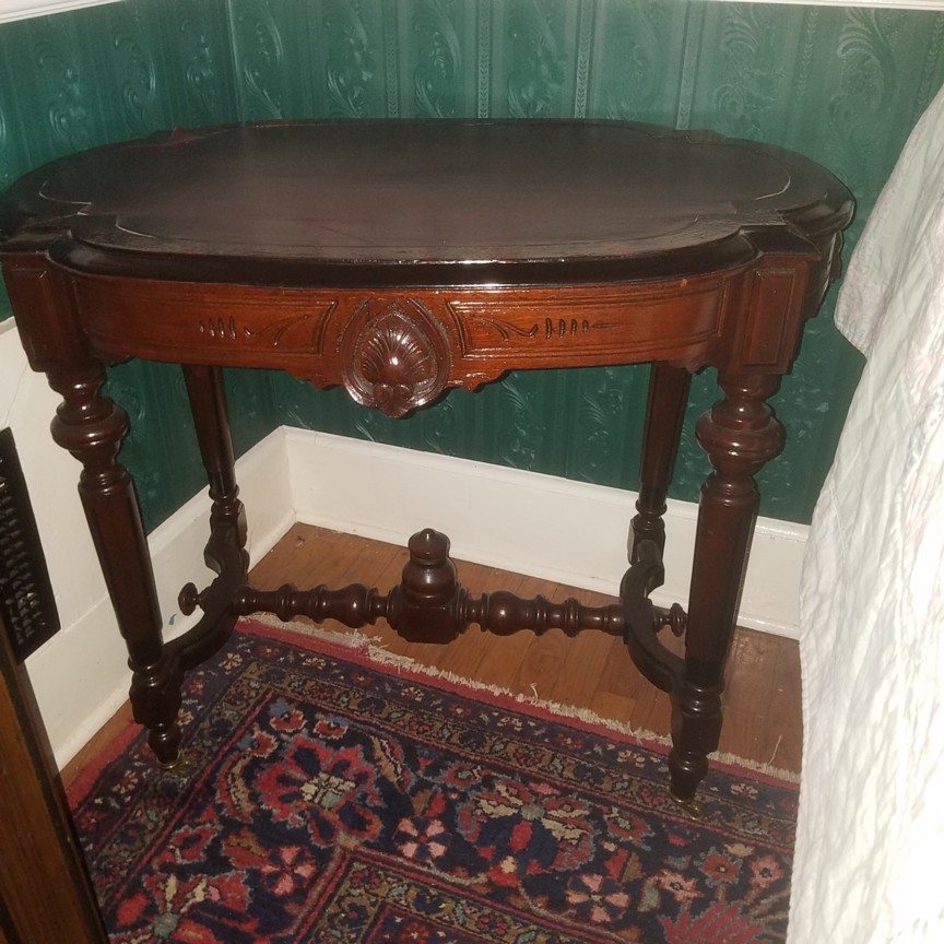 Auction Photo