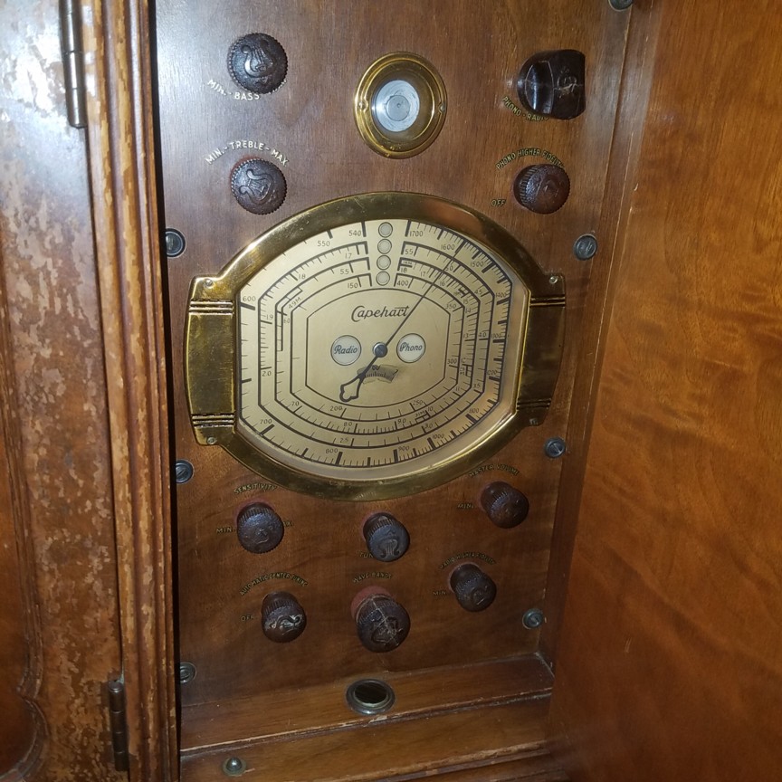 Auction Photo