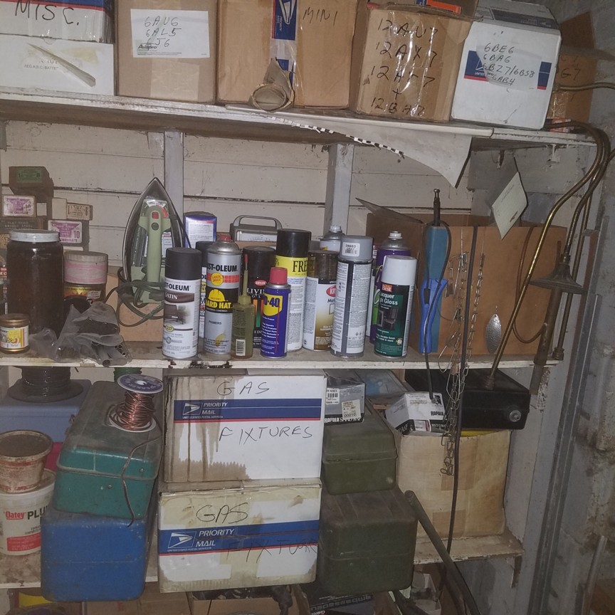 Auction Photo