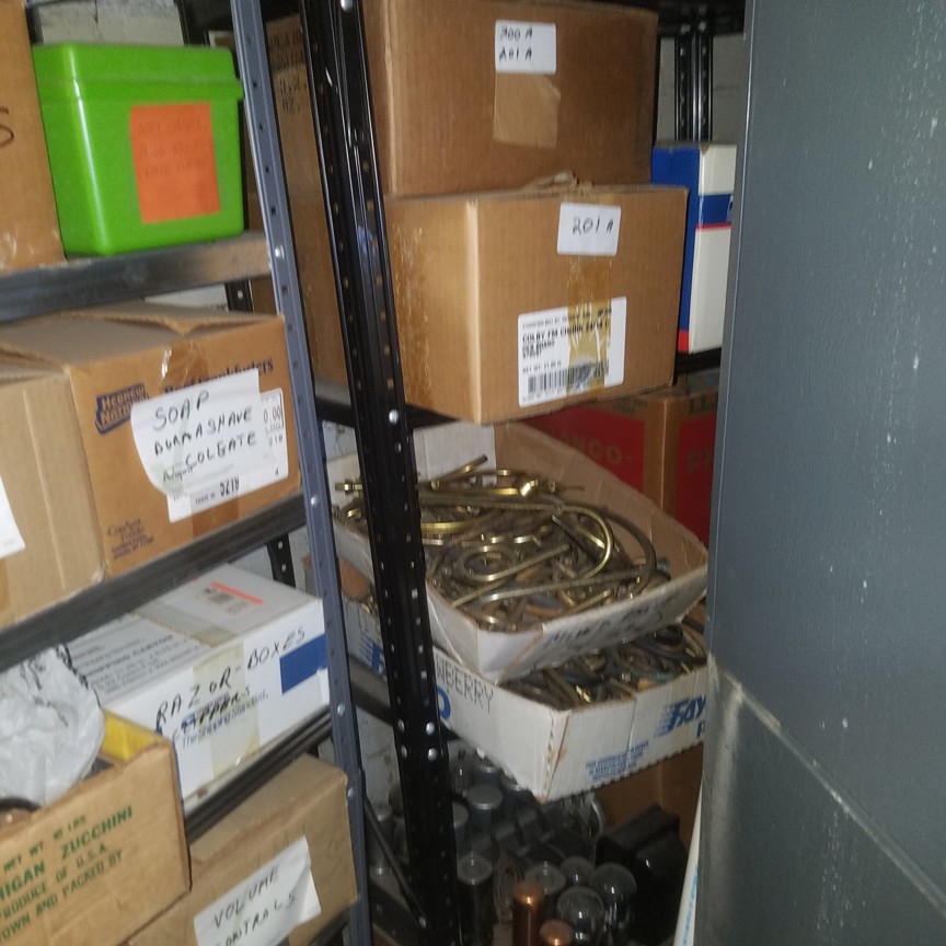 Auction Photo