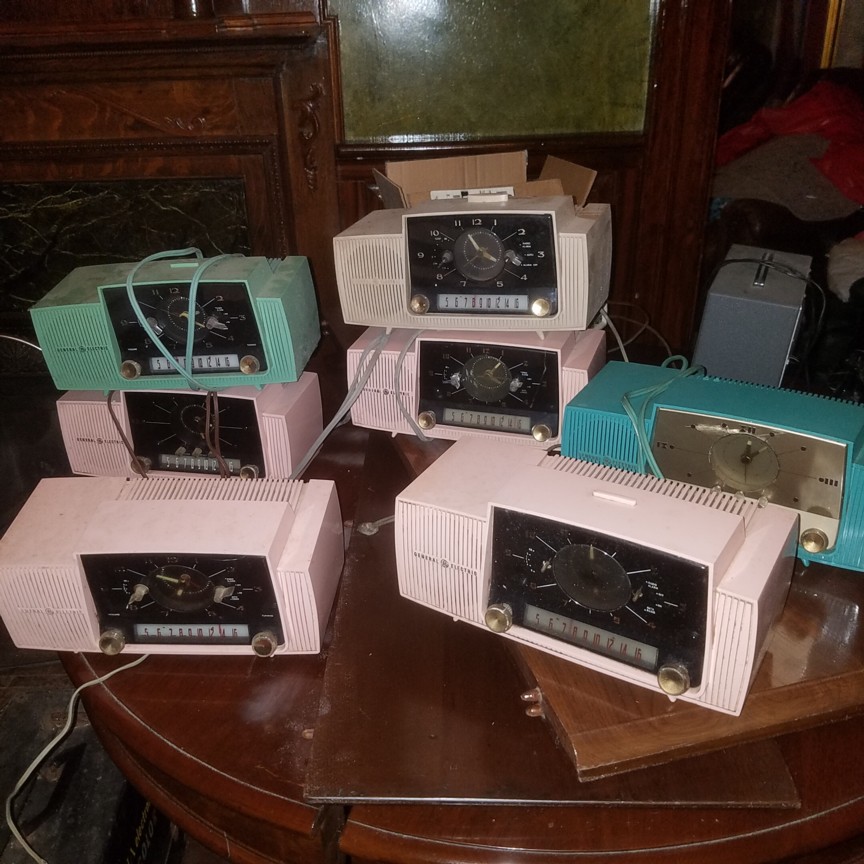 Auction Photo