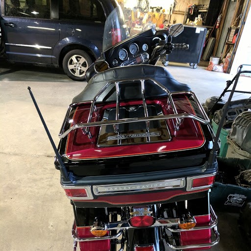 Auction Photo