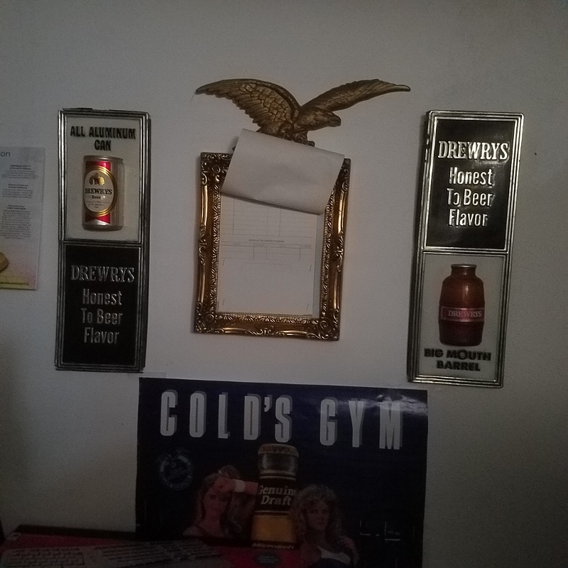Auction Photo