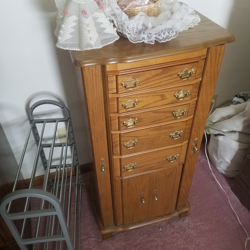 Auction Photo