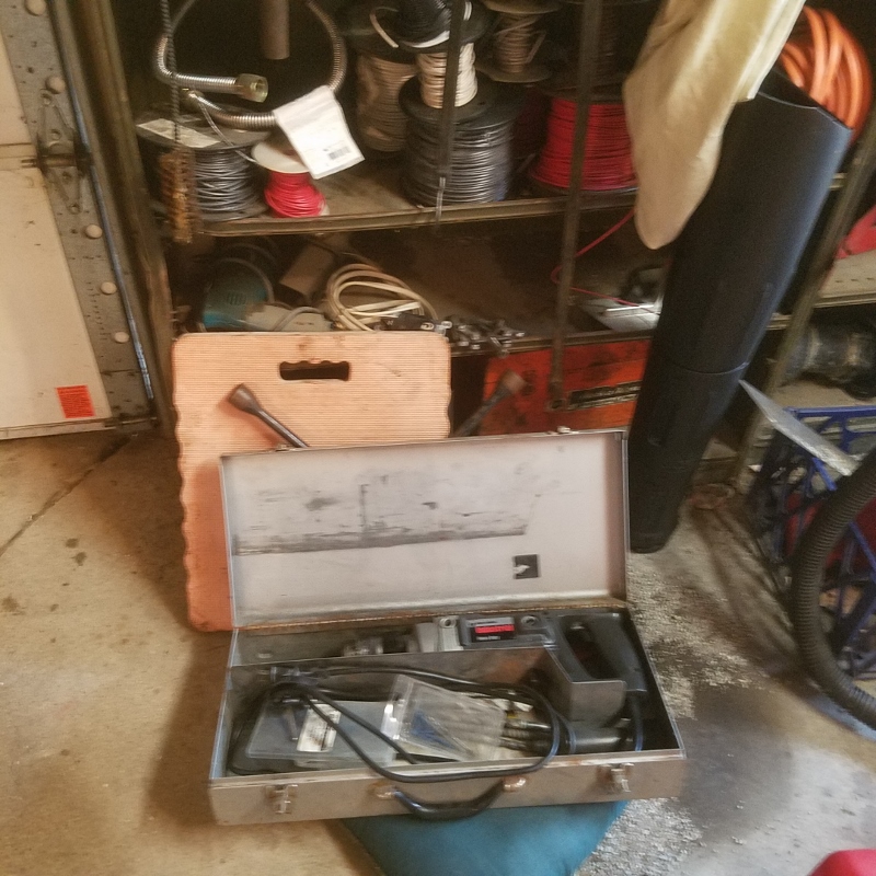 Auction Photo