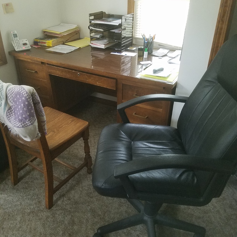 Auction Photo