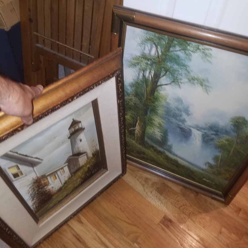 Auction Photo