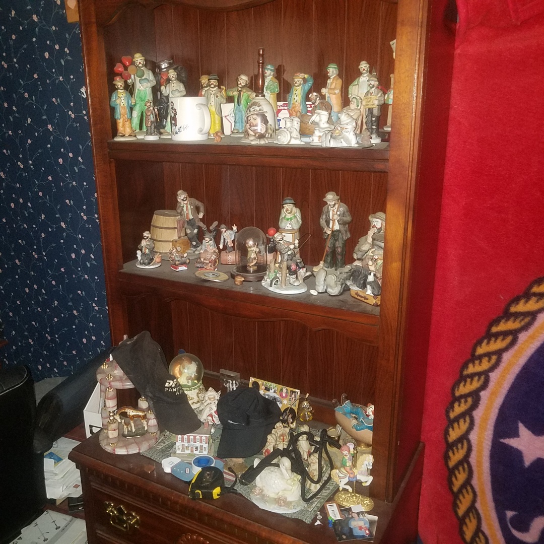 Auction Photo