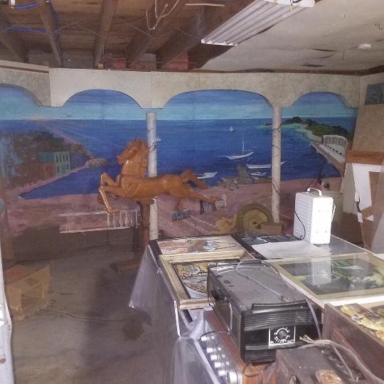 Auction Photo
