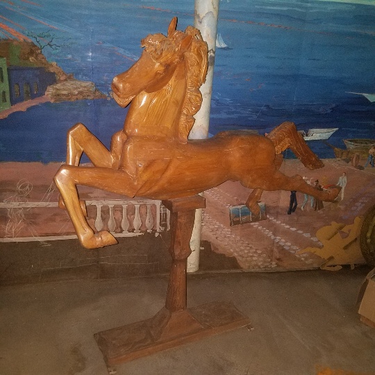 Auction Photo