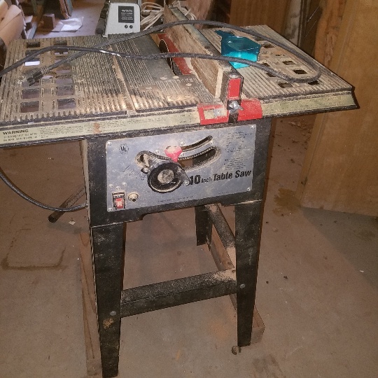 Auction Photo