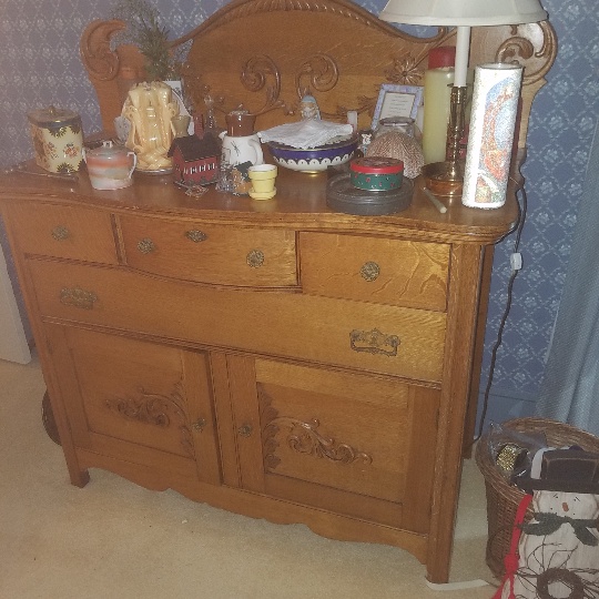 Auction Photo