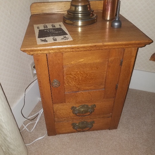 Auction Photo