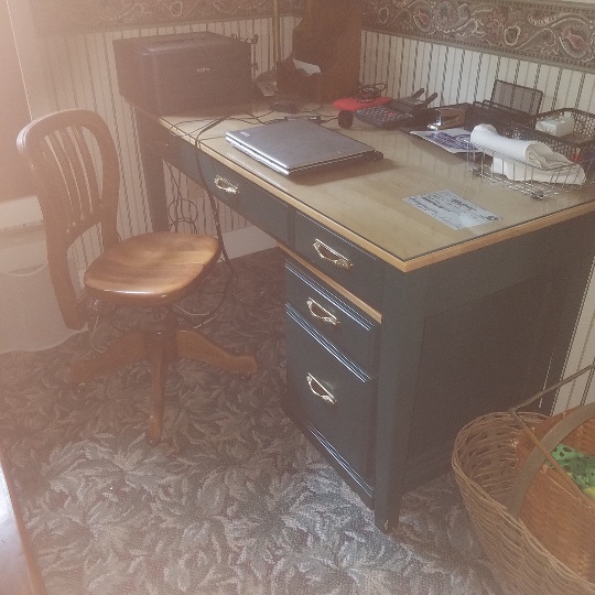 Auction Photo
