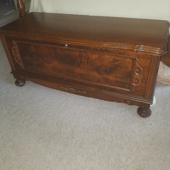 Auction Photo