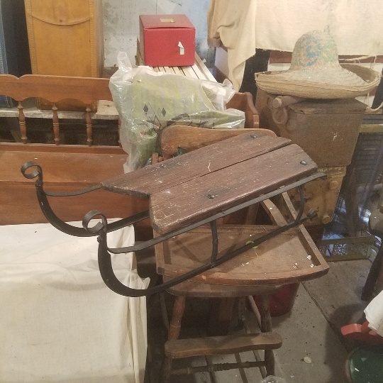 Auction Photo