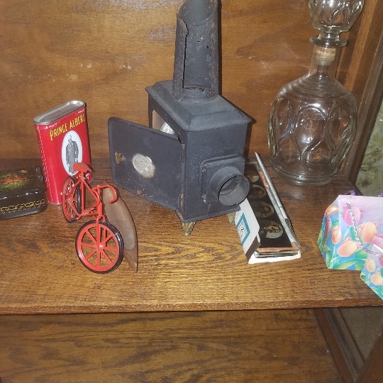 Auction Photo