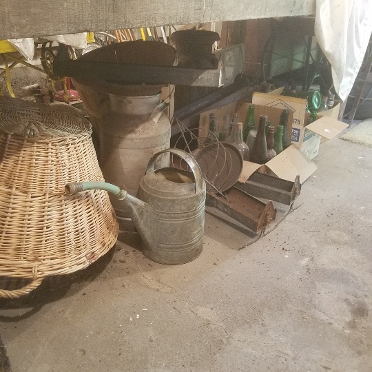 Auction Photo