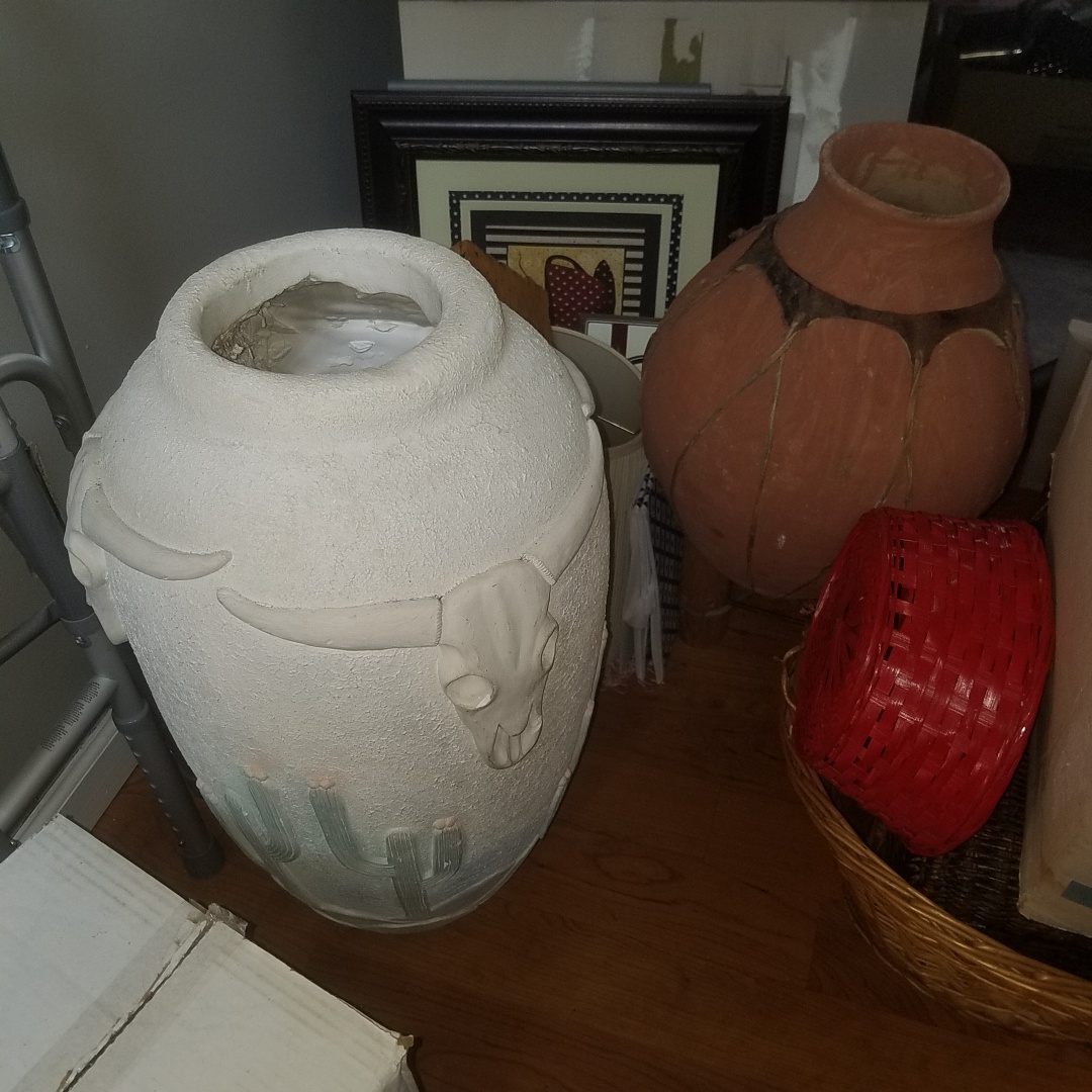 Auction Photo