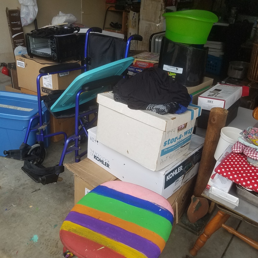 Auction Photo