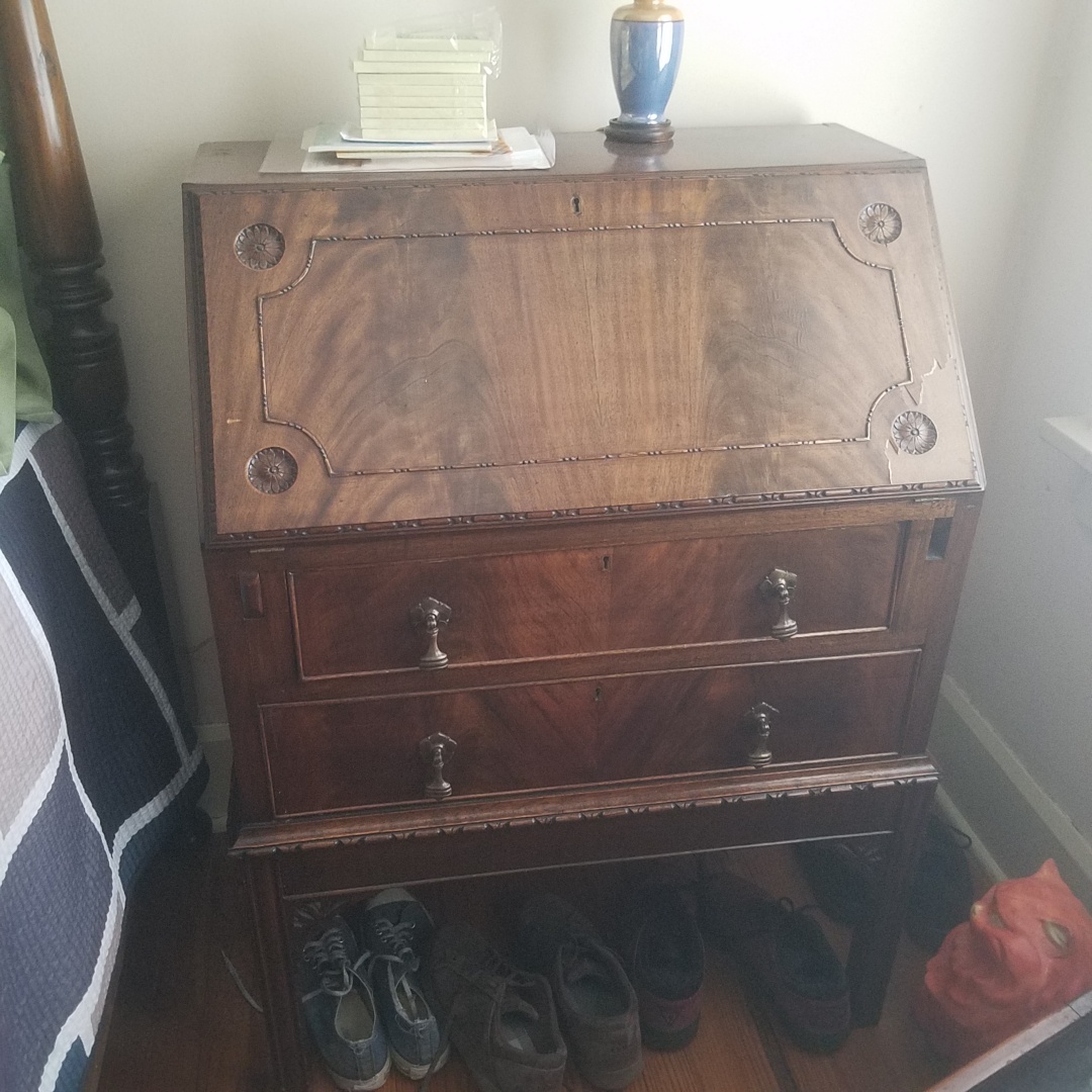 Auction Photo