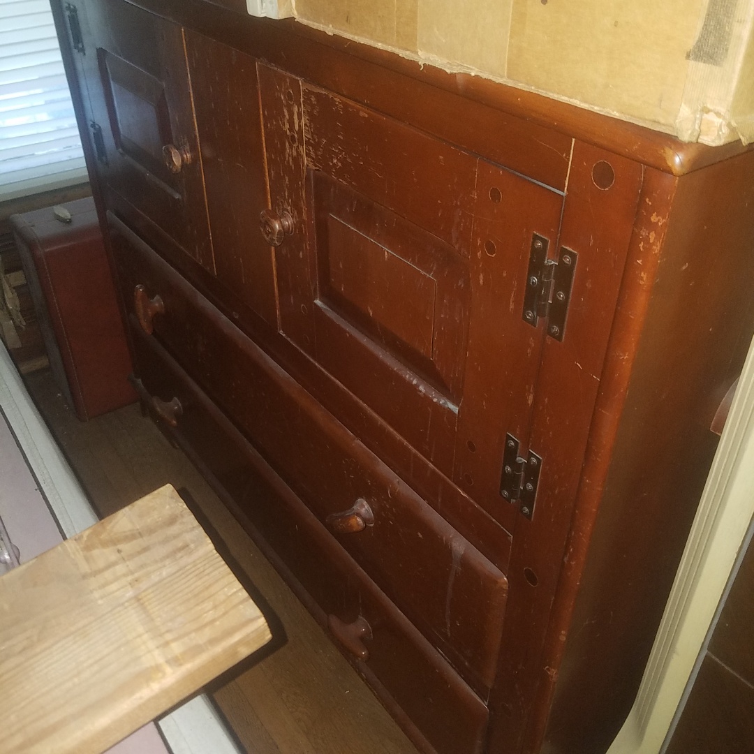Auction Photo