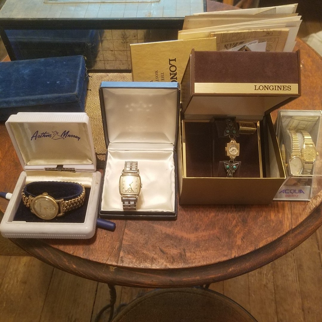 Auction Photo